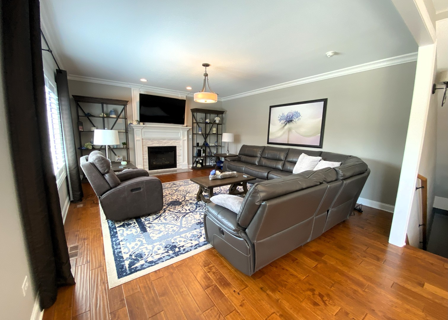13745 W Lake Shore Court