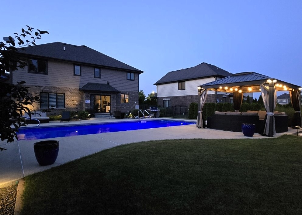 13745 W Lake Shore Court