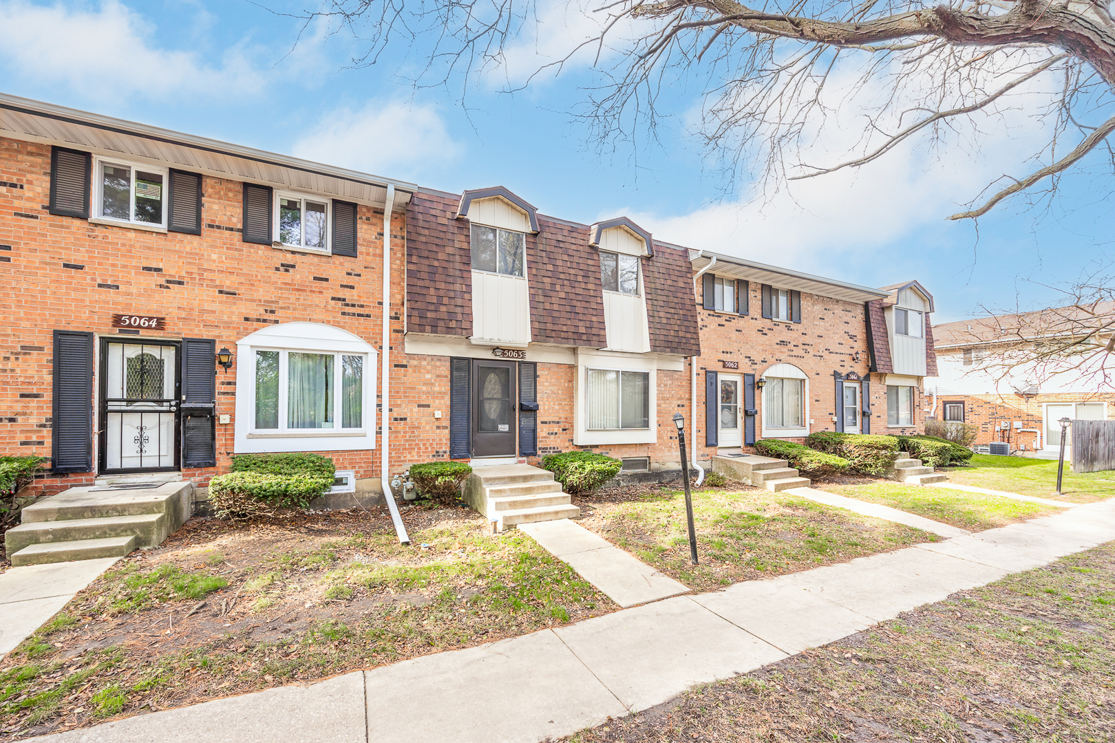 5063 Brighton Lane