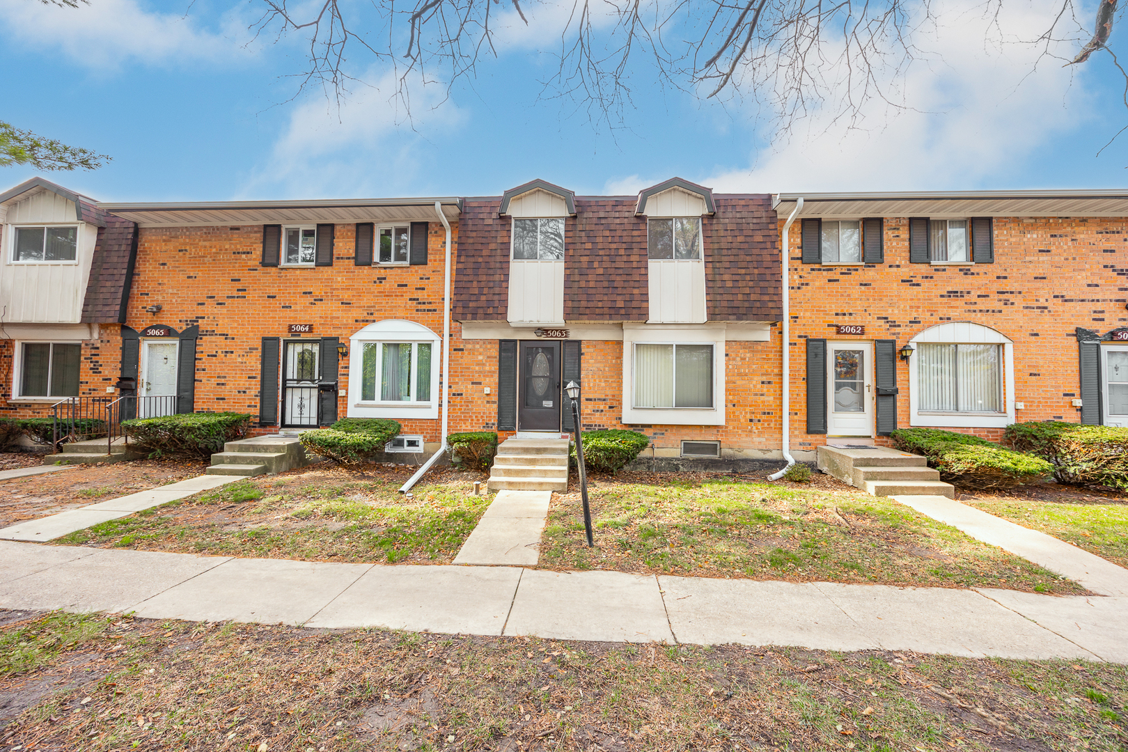 5063 Brighton Lane