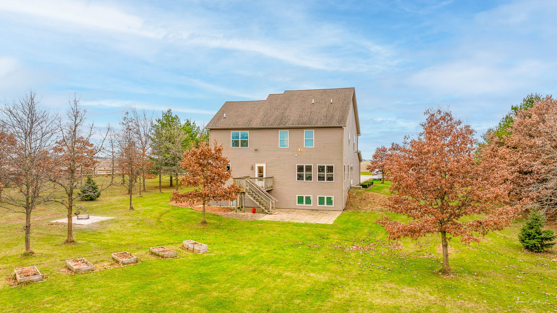 8022 W Offner Road