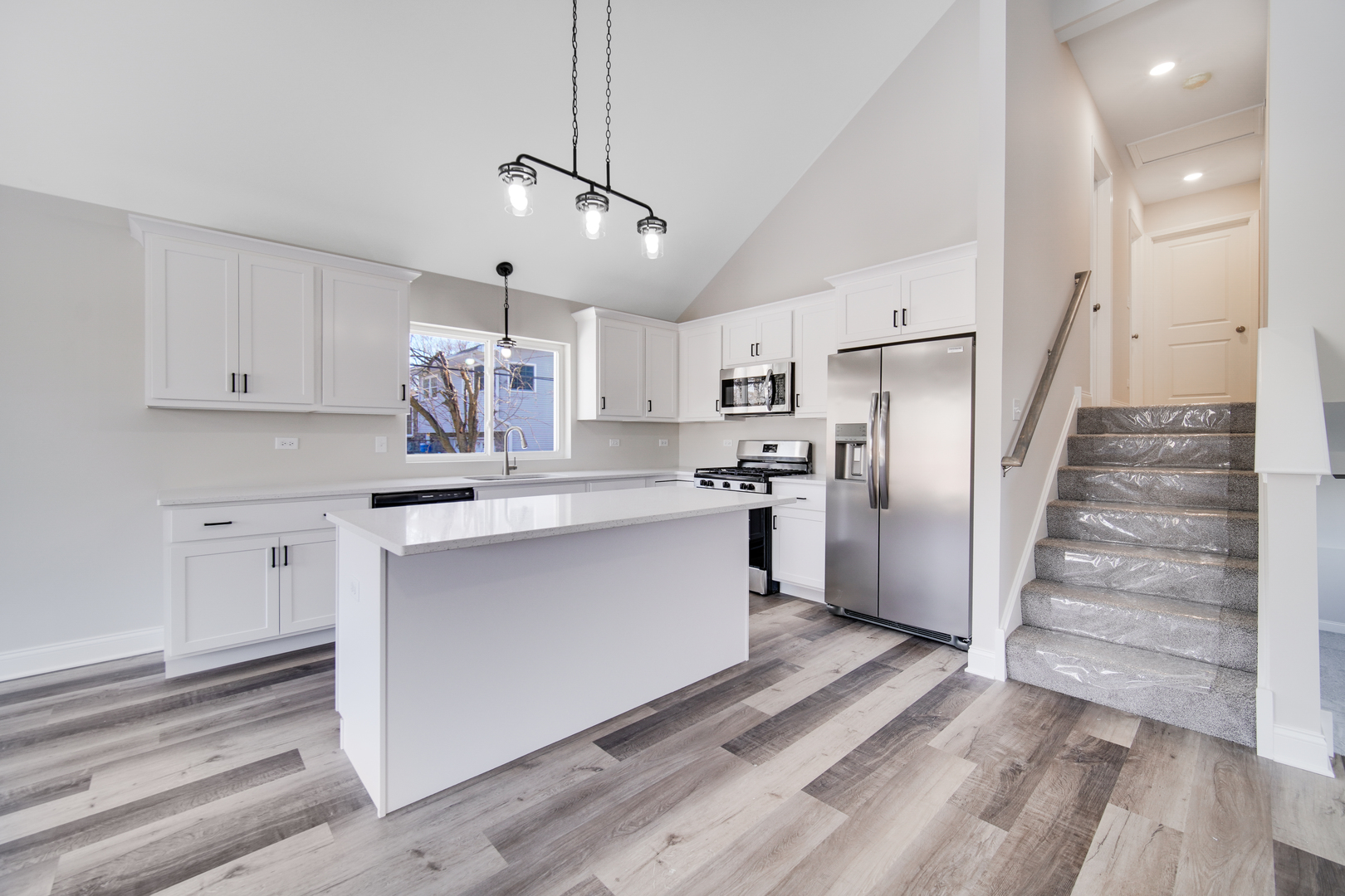 224 W Francis Road