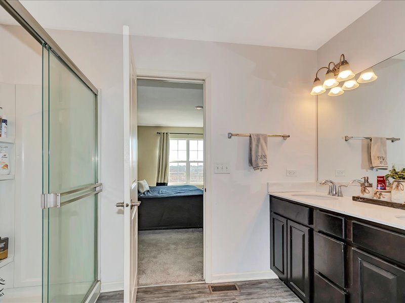 14911 W Carver Crossing