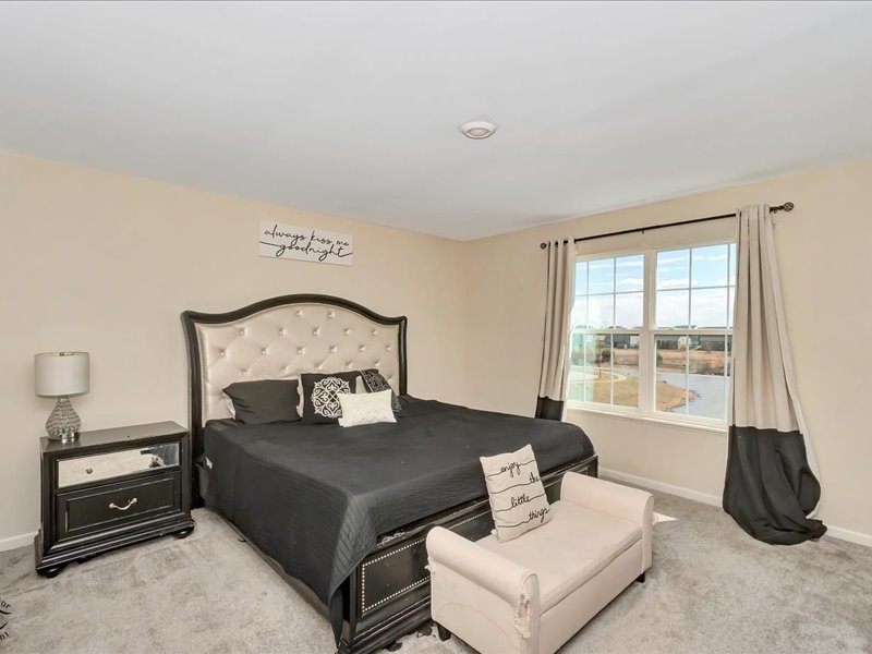 14911 W Carver Crossing