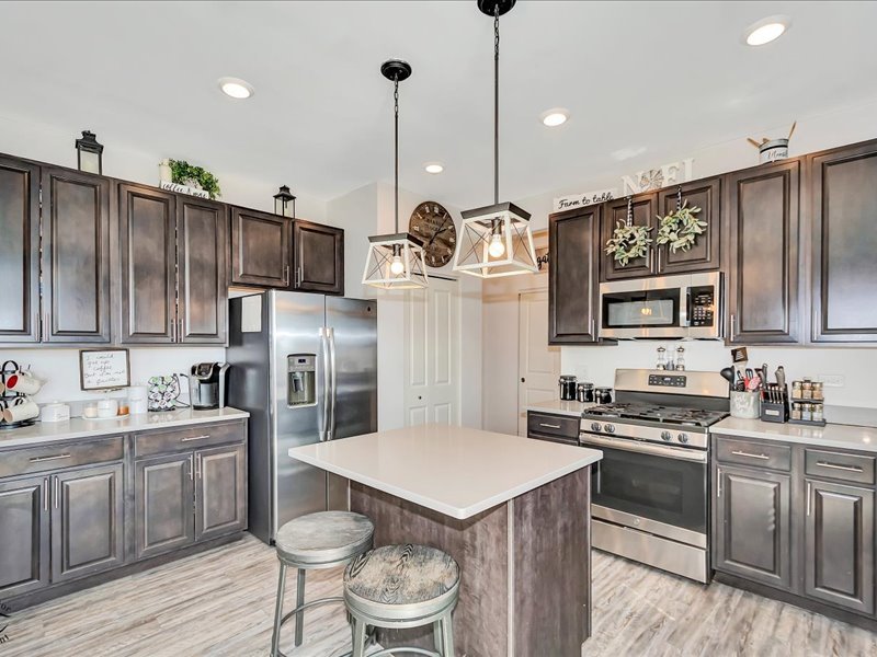14911 W Carver Crossing