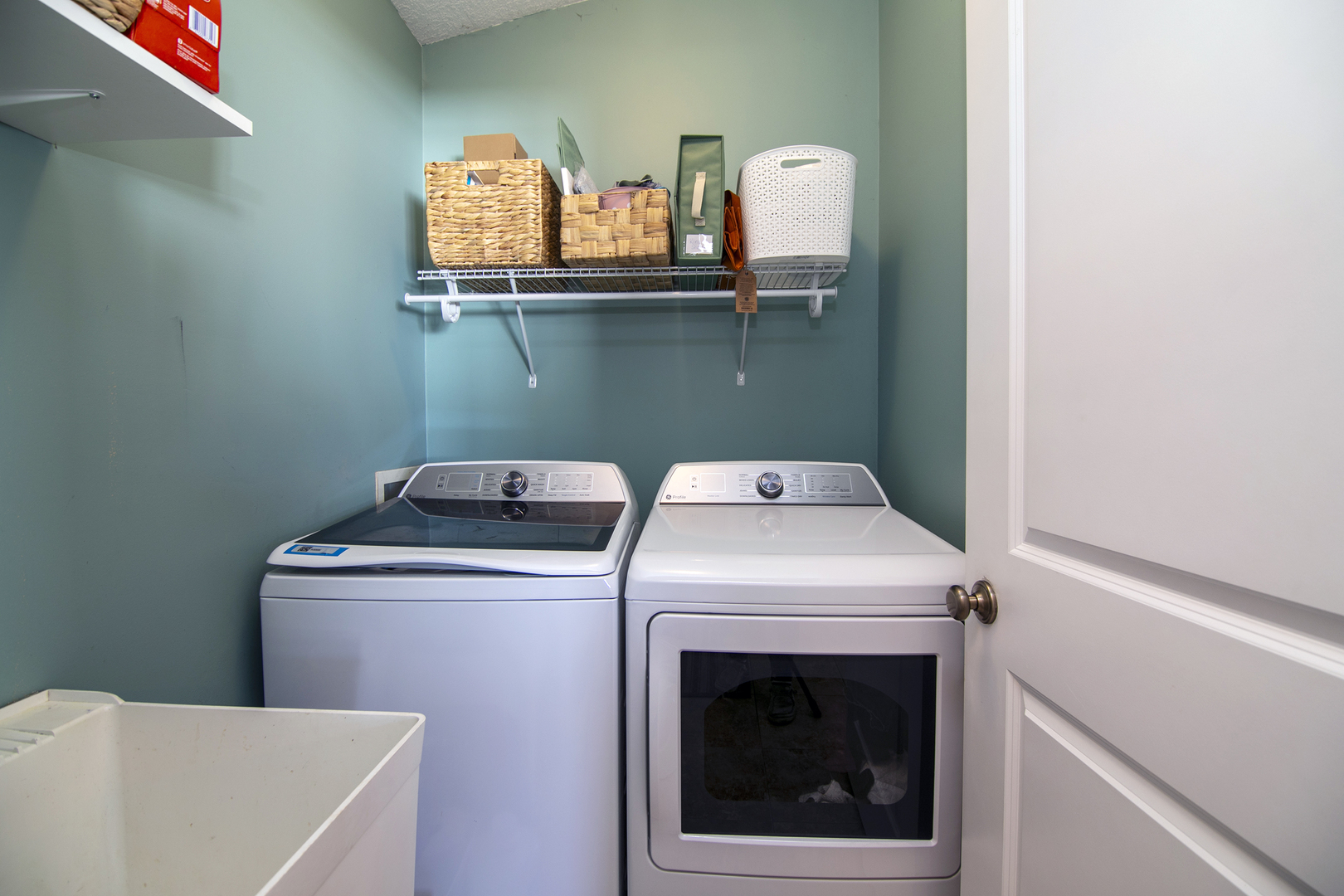 1490 Galaxy Way