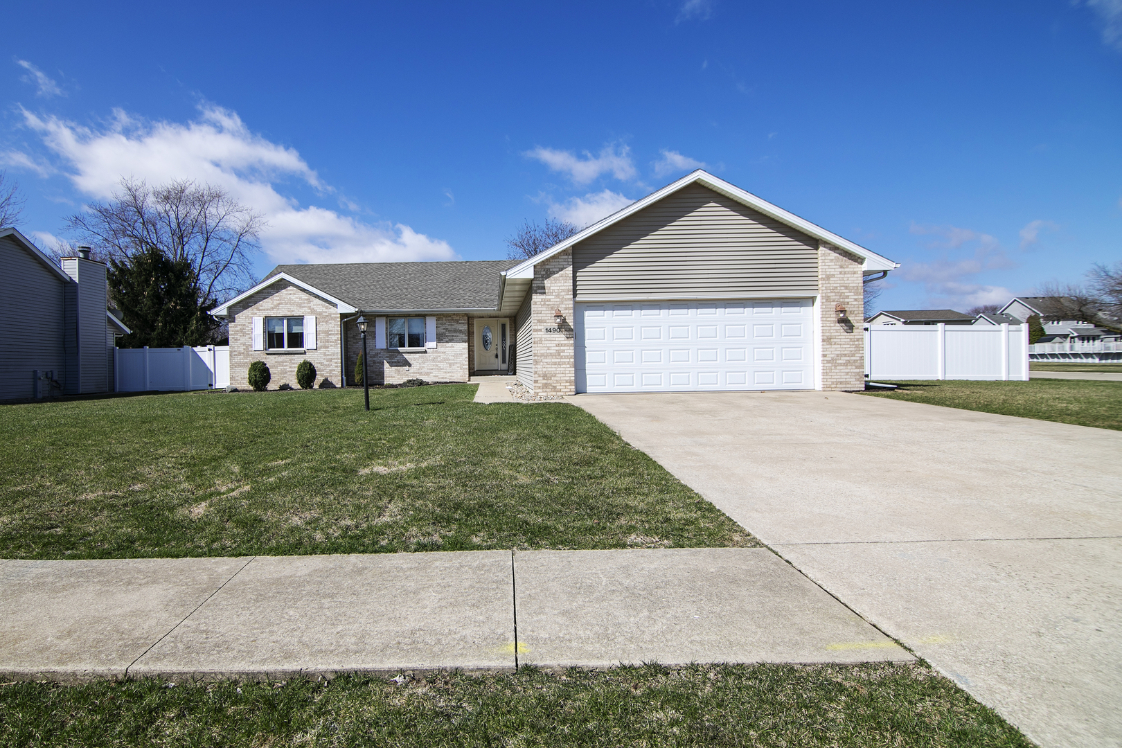 1490 Galaxy Way
