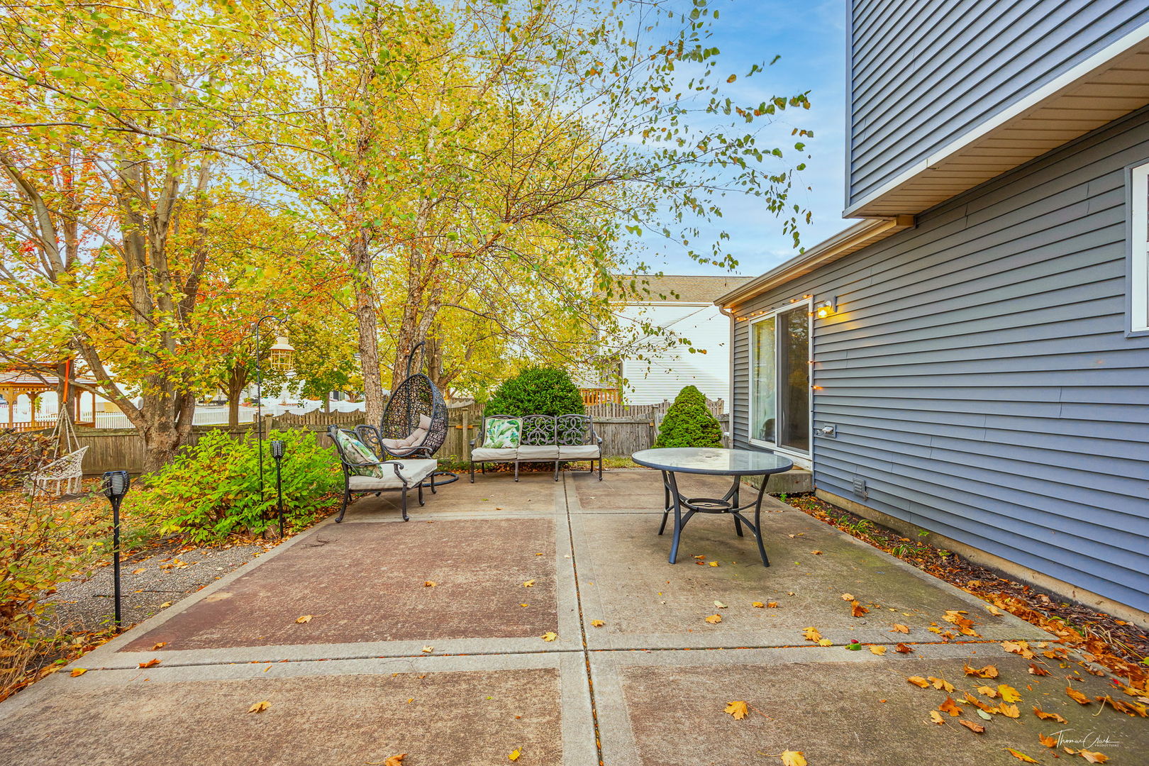 5825 Emerald Pointe Drive