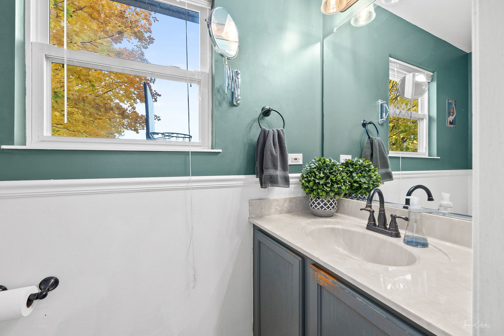 5825 Emerald Pointe Drive