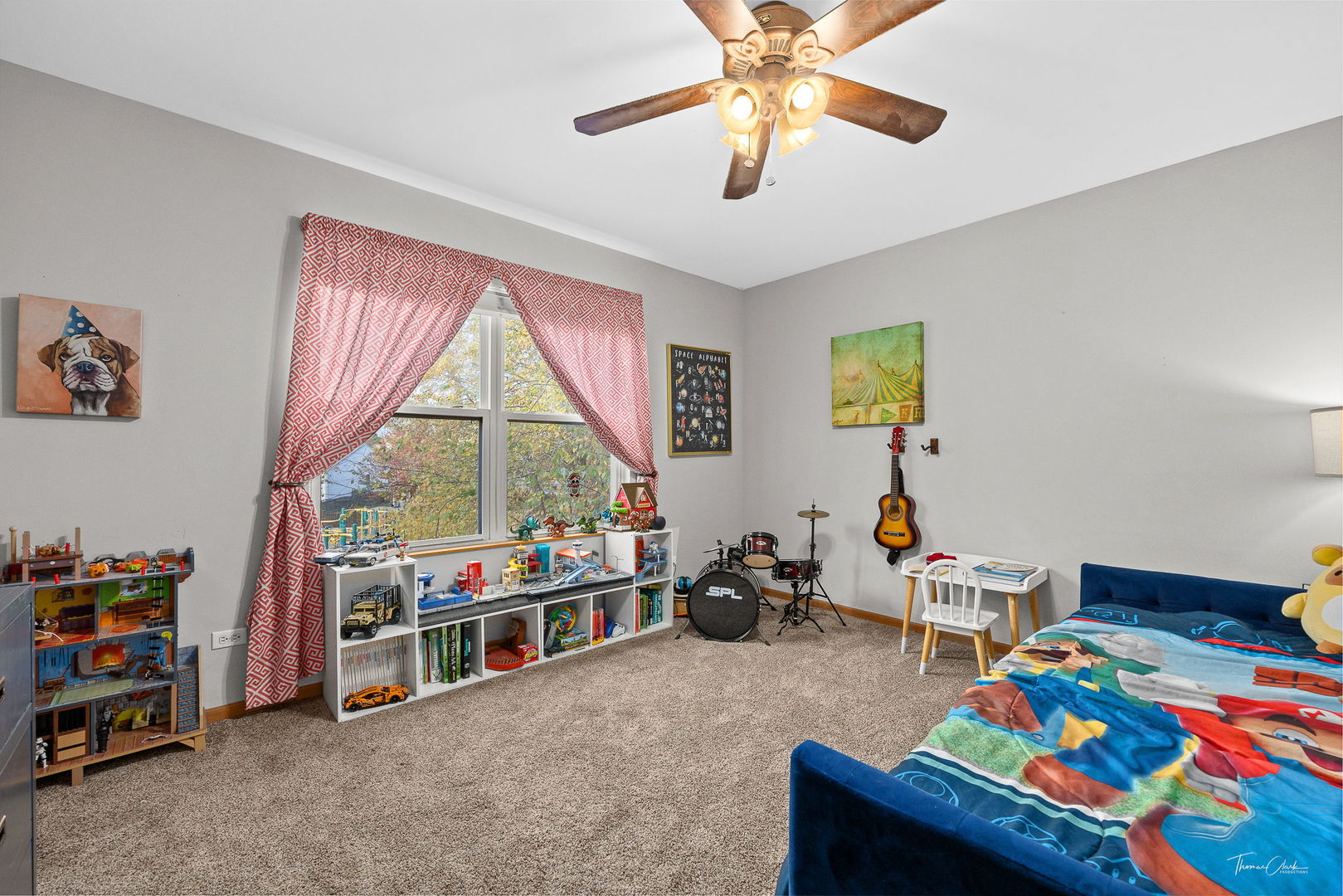 5825 Emerald Pointe Drive