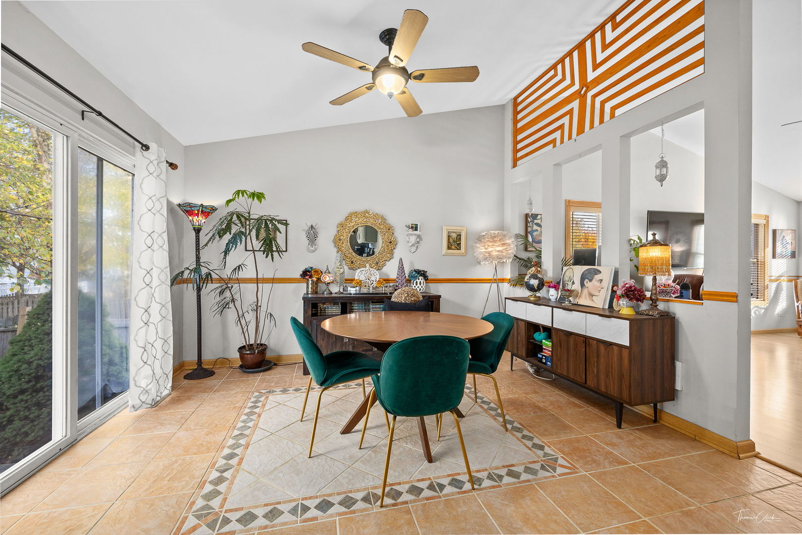 5825 Emerald Pointe Drive