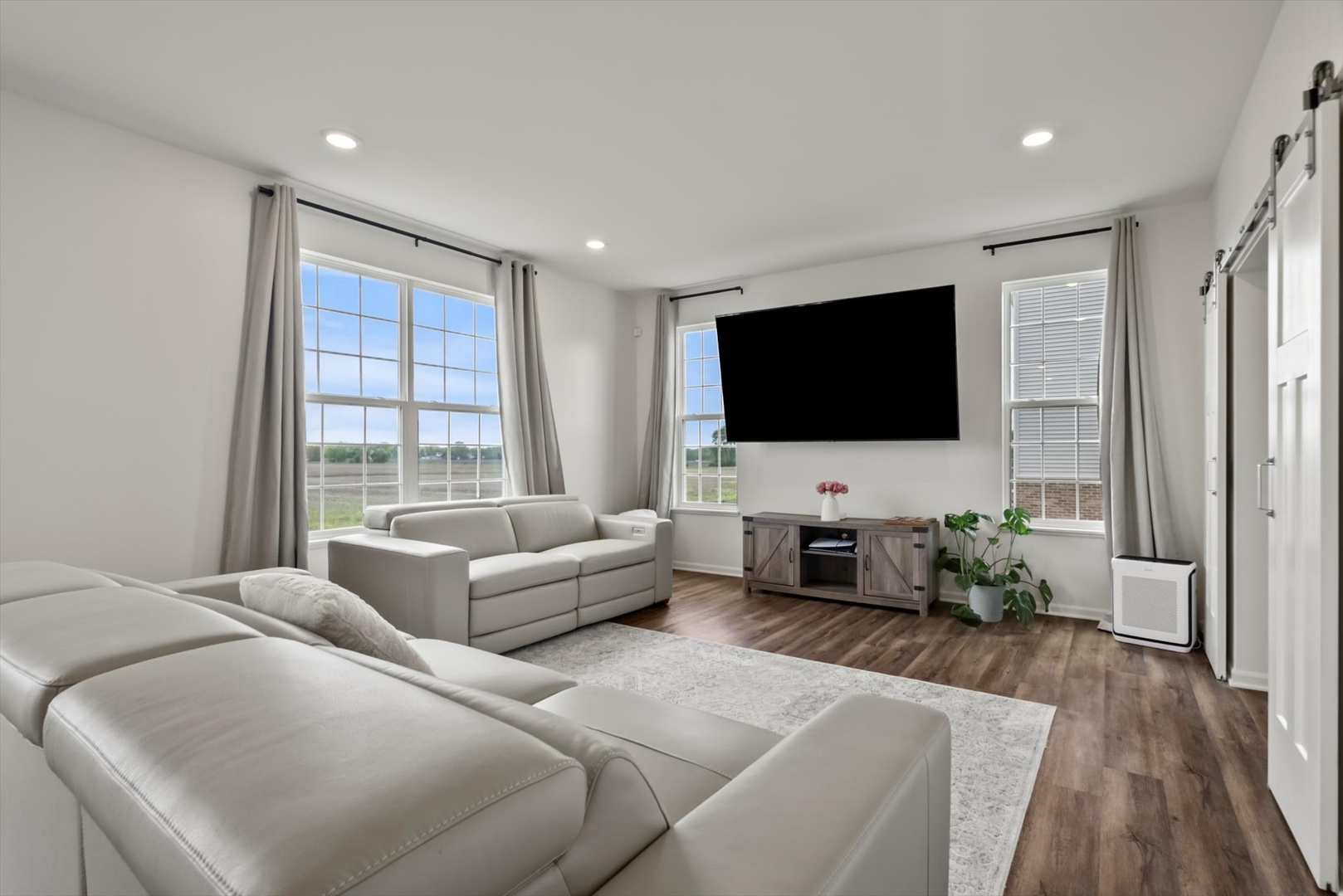 14861 W Quincy Way