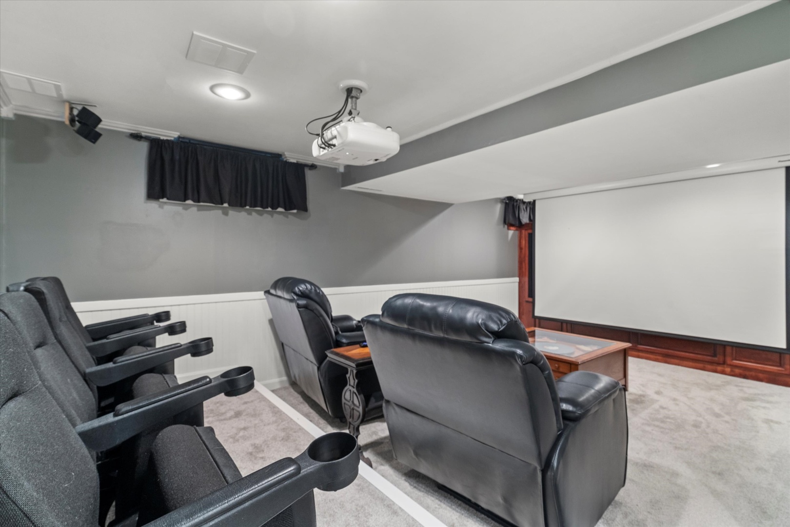 23W500 Burdette Avenue