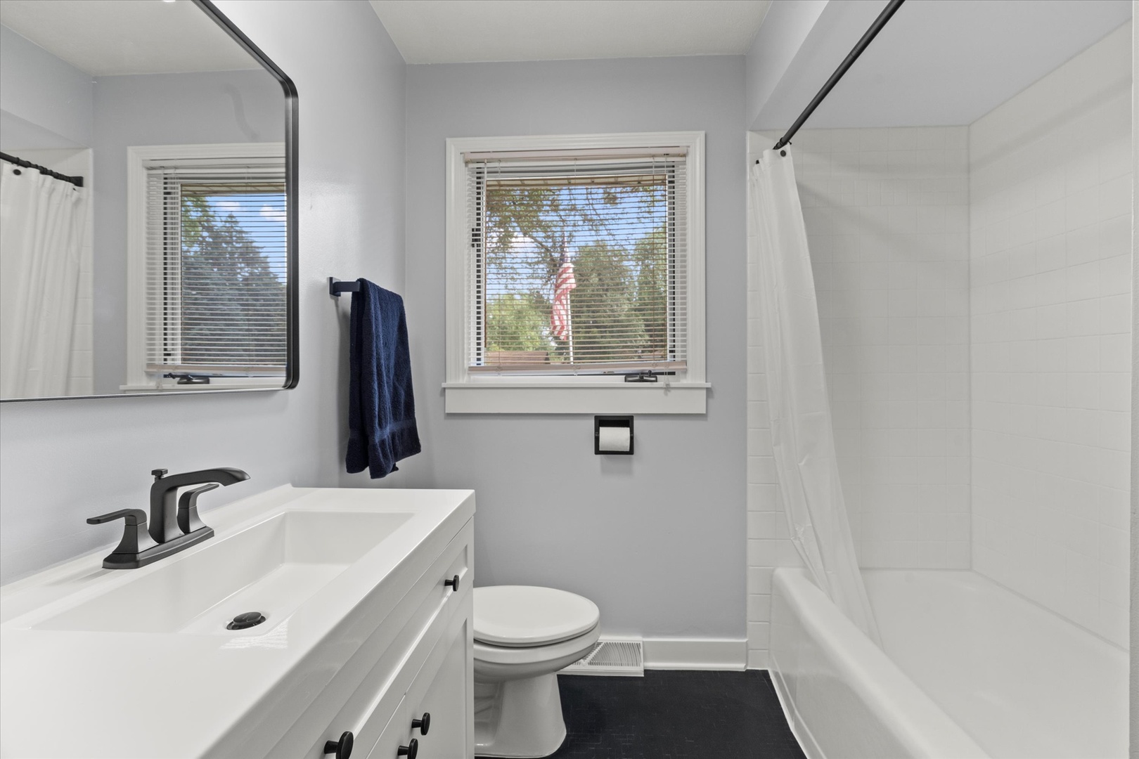 23W500 Burdette Avenue