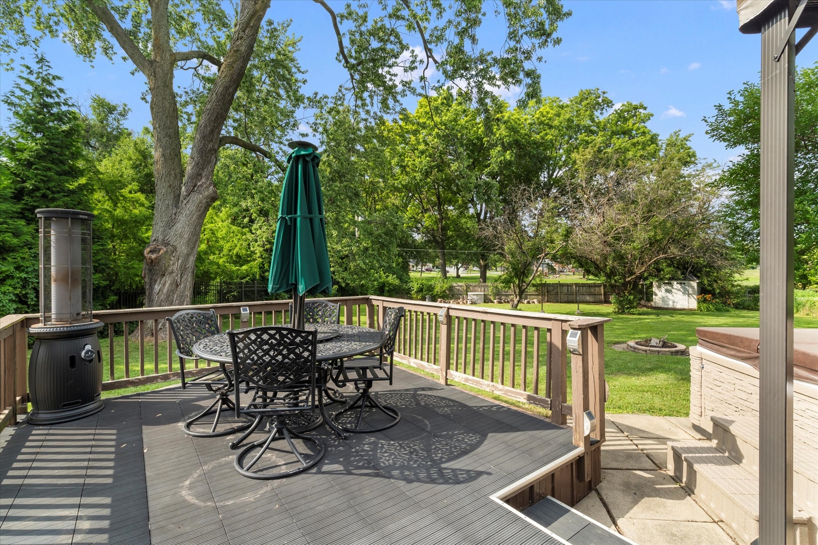 23W500 Burdette Avenue