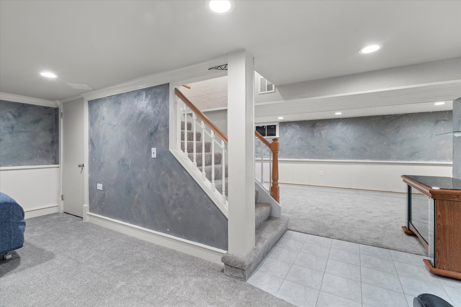 23W500 Burdette Avenue