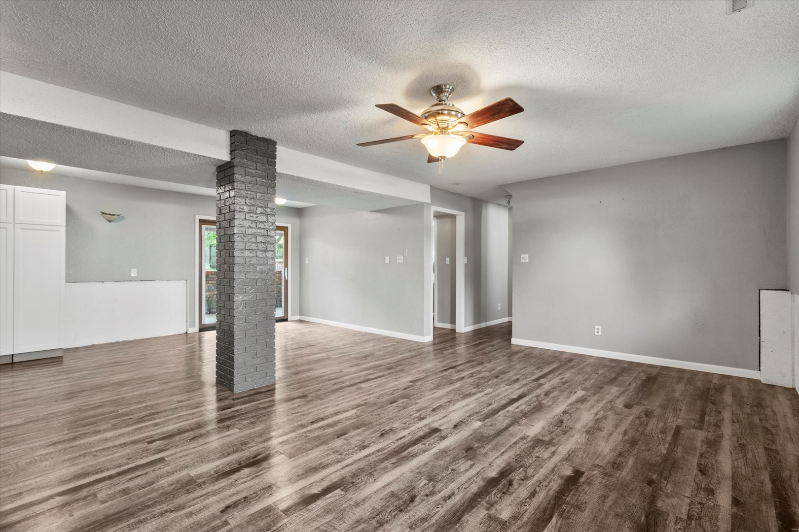 464 E Pilot Drive