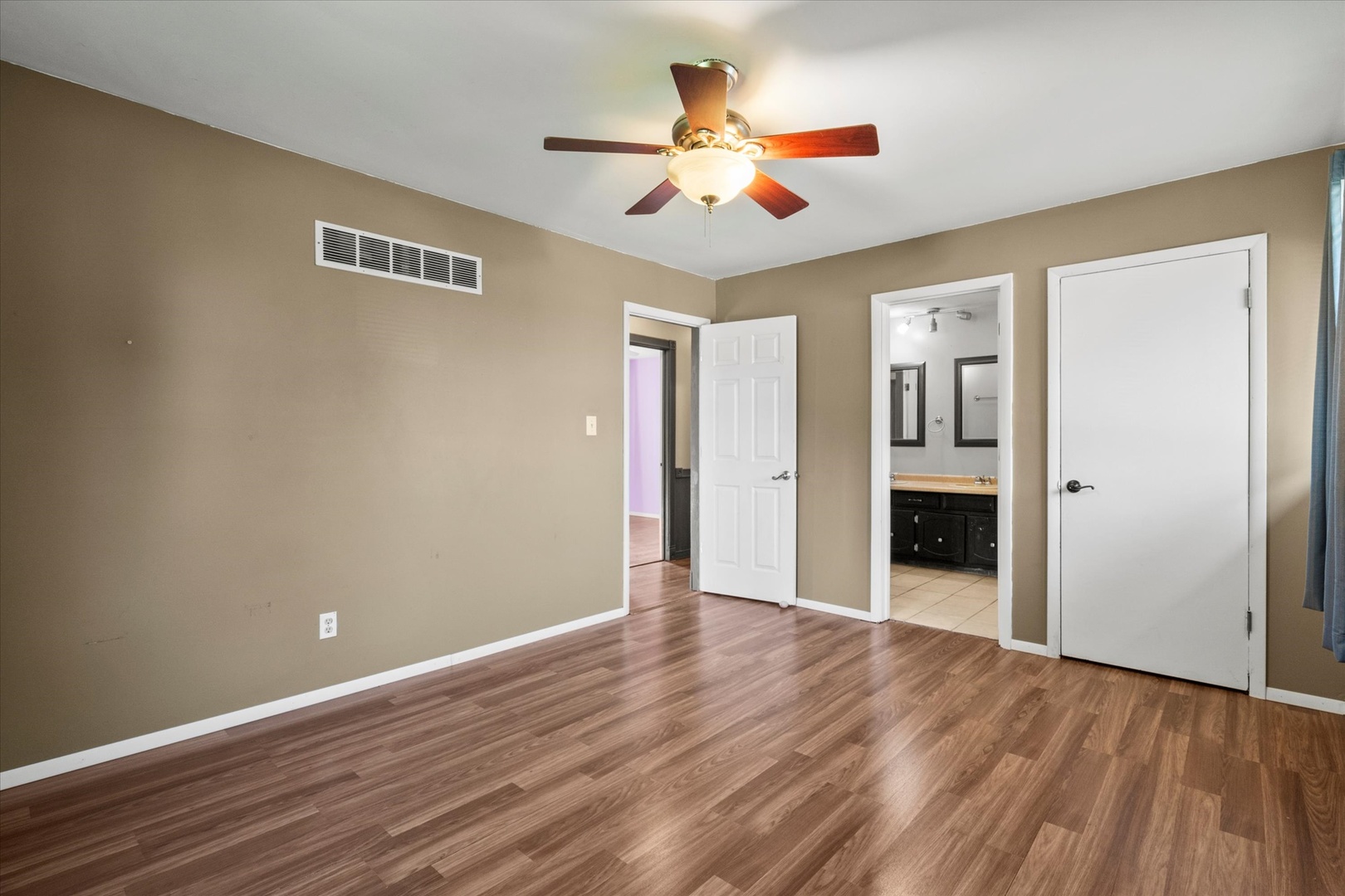 464 E Pilot Drive