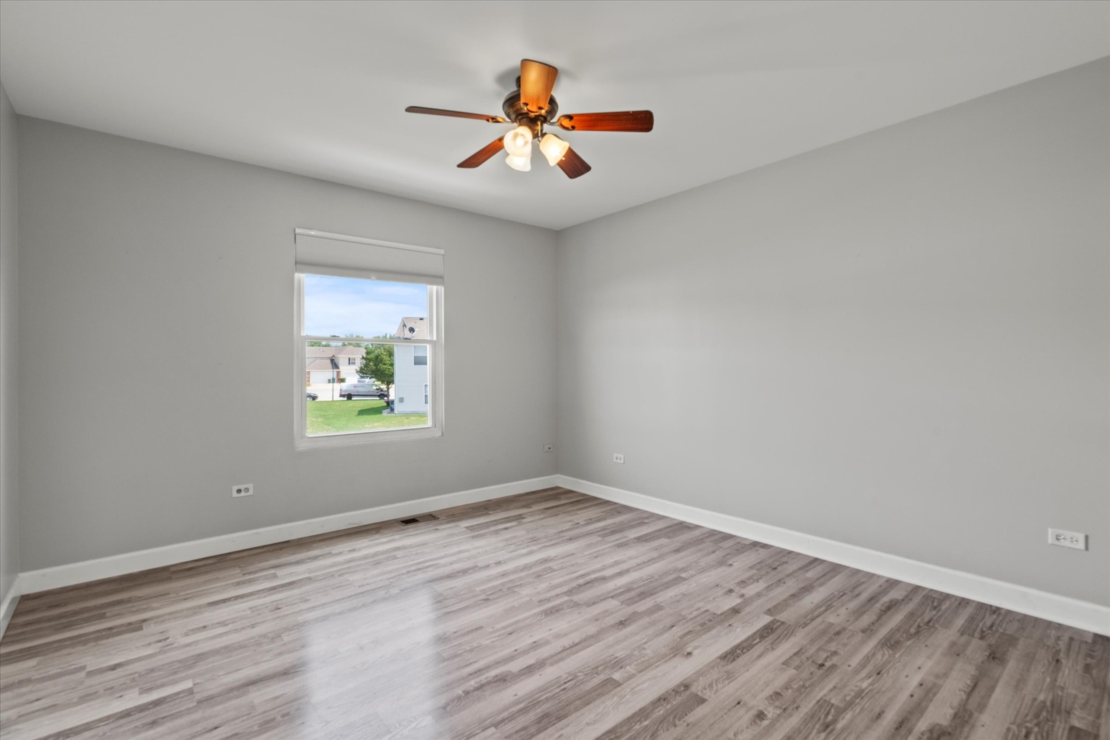 25251 SHANNON Drive