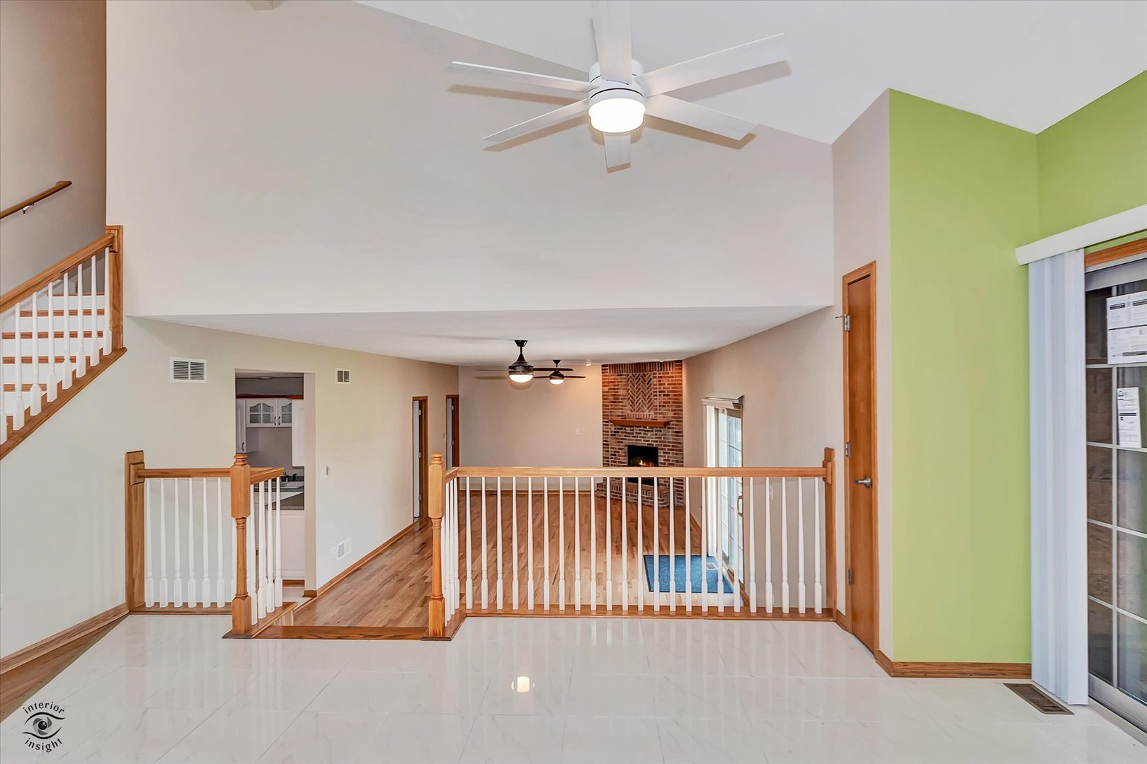 15553 Lakeview Drive