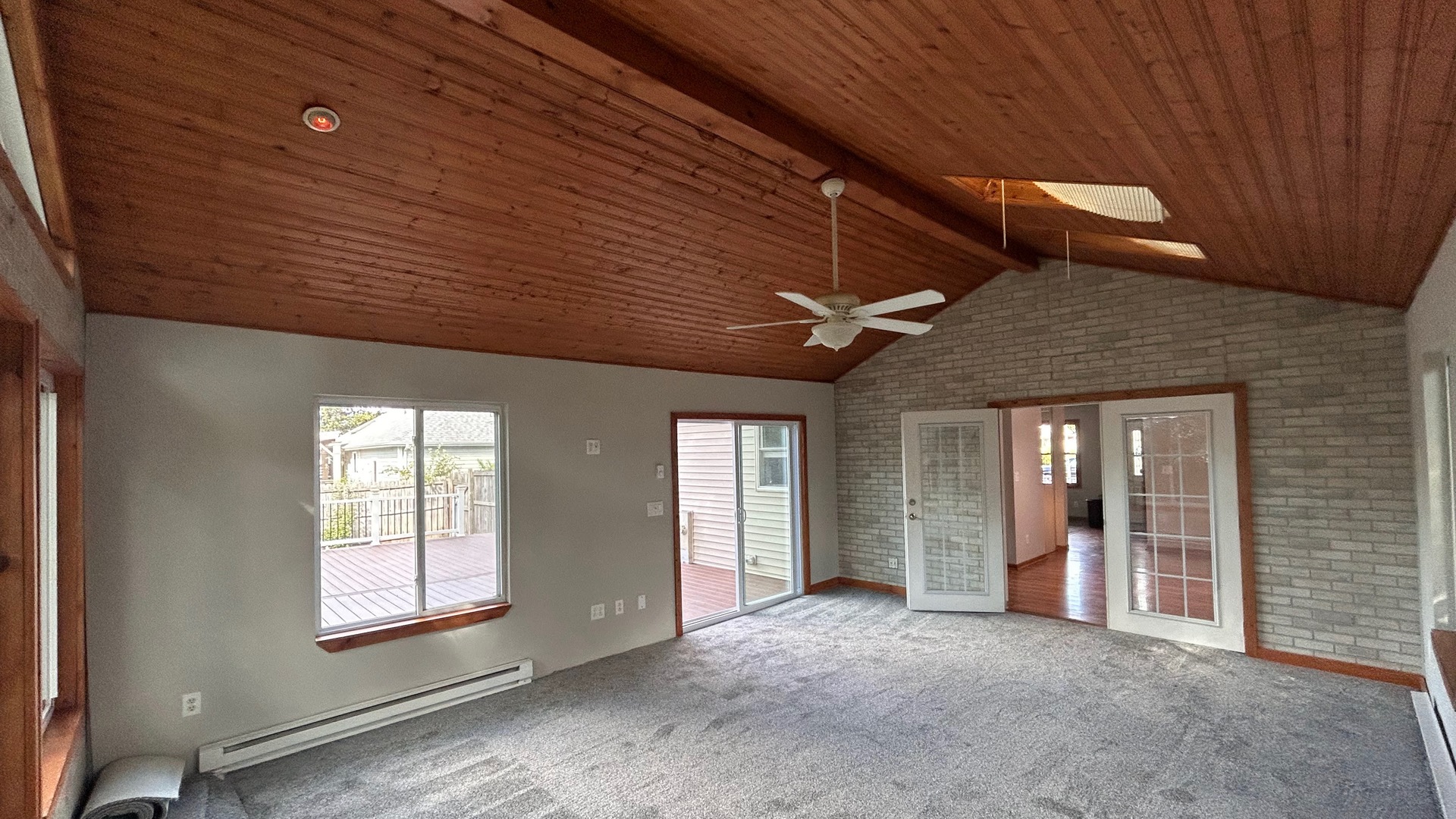 745 Longlane Road