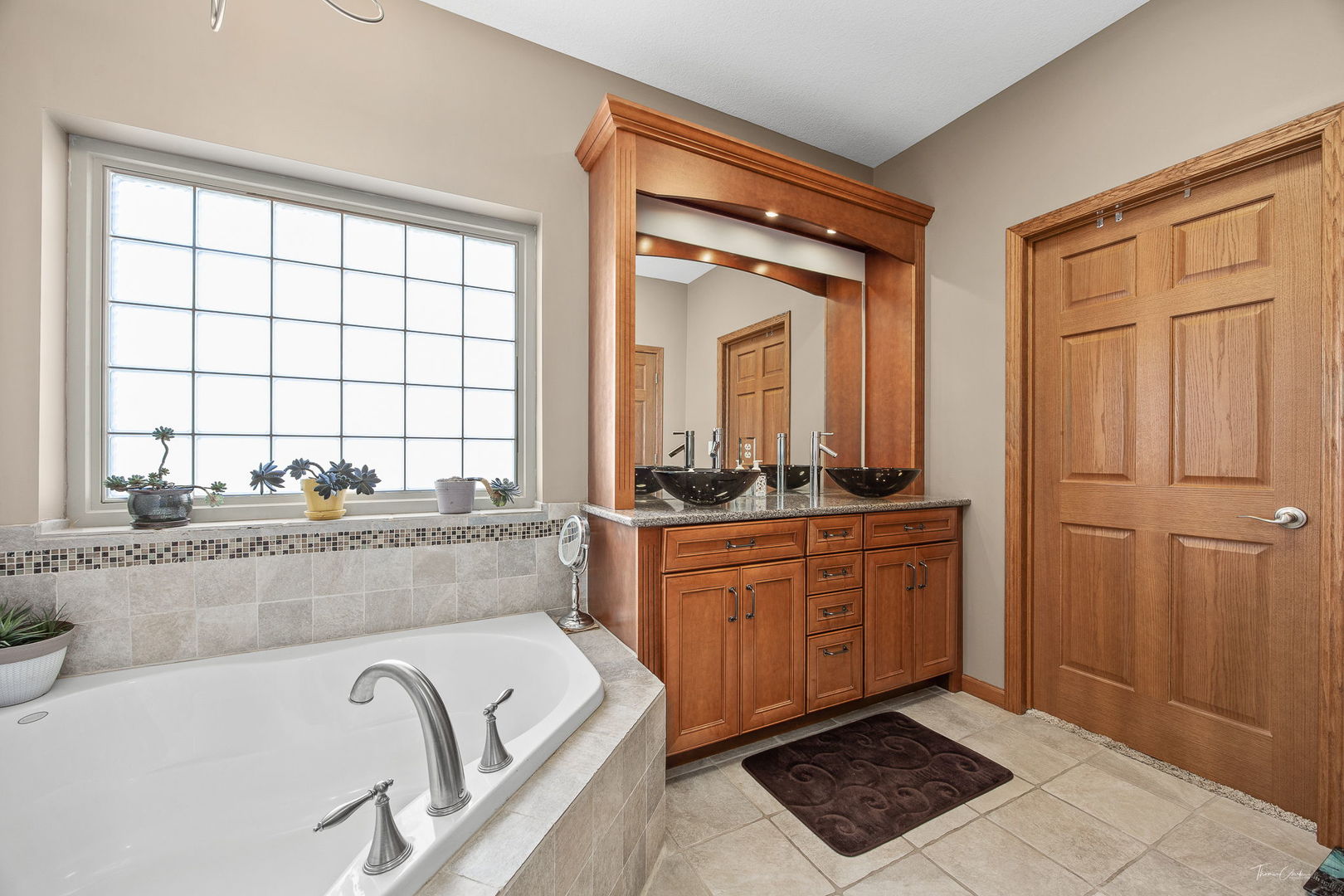 2089 Sunset View Lane
