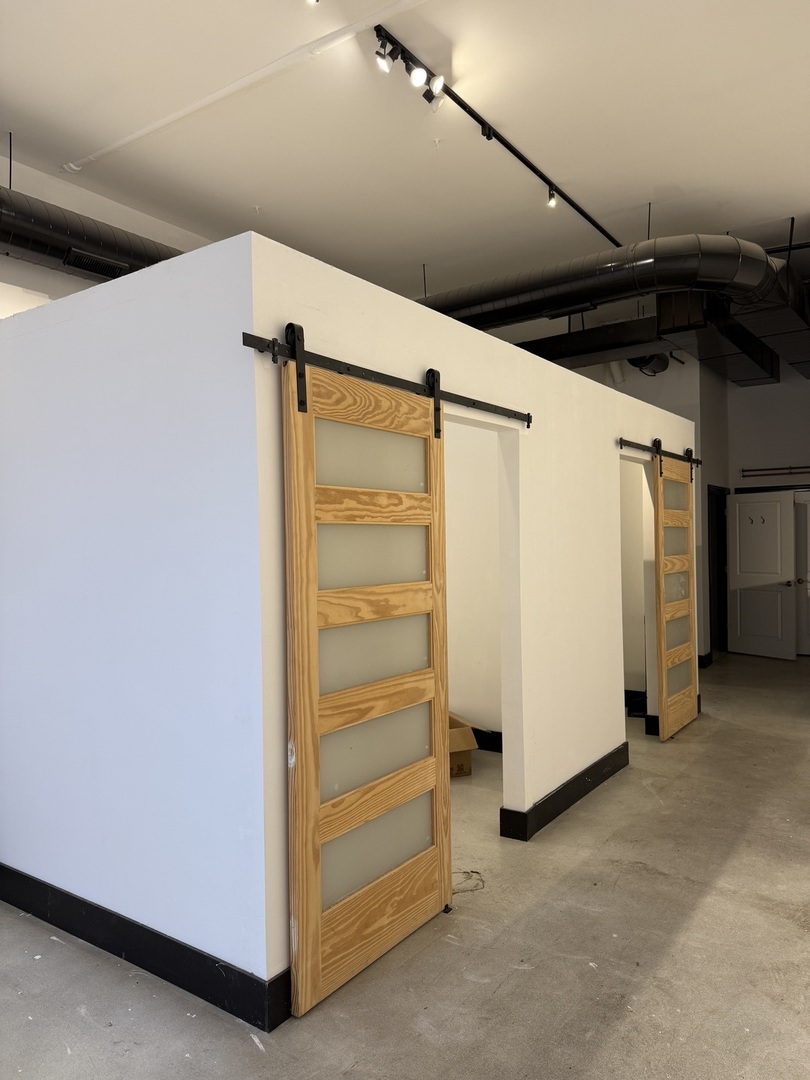 1650 W Belmont Avenue Unit: 1W