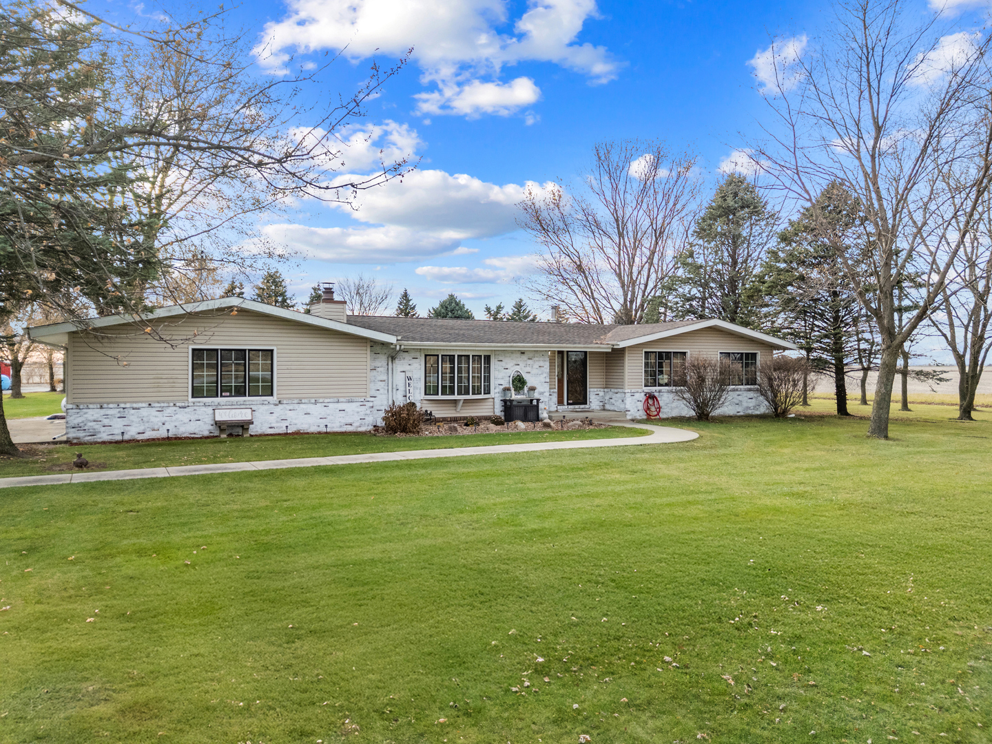 27440 S Rt 52 Highway