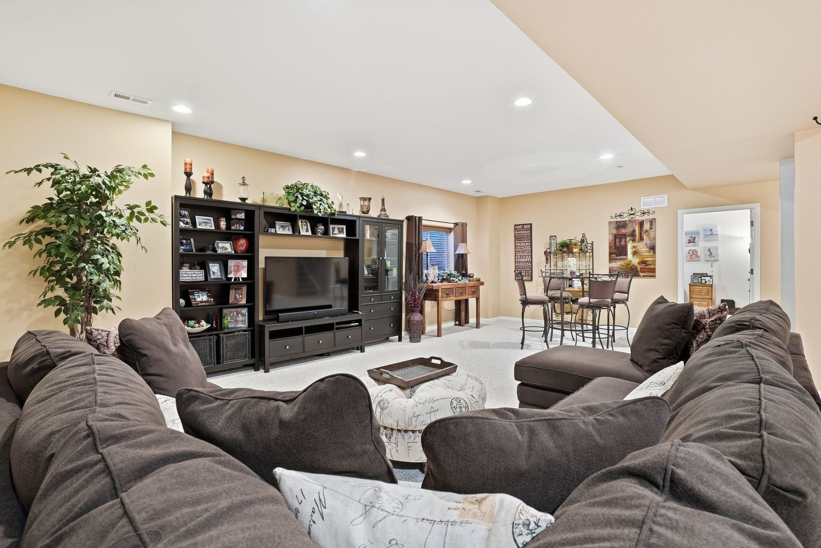 1184 Patrick Henry Parkway
