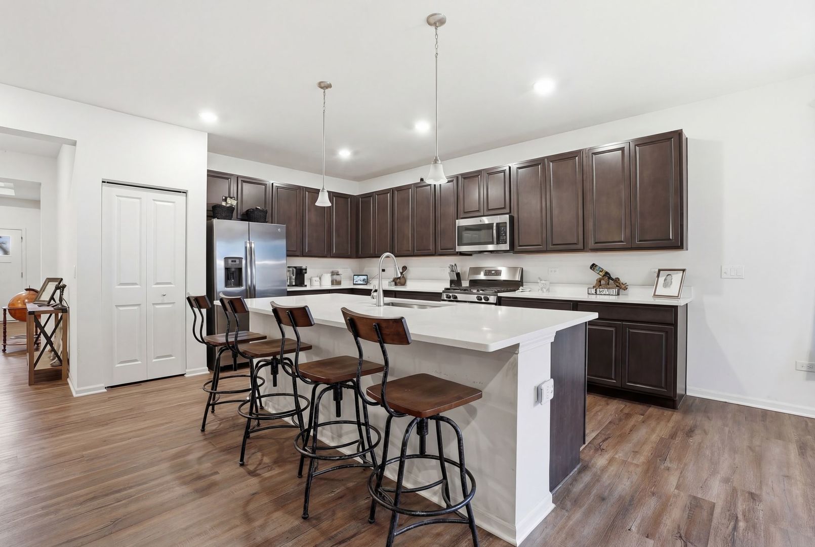 14920 W Carver Crossing
