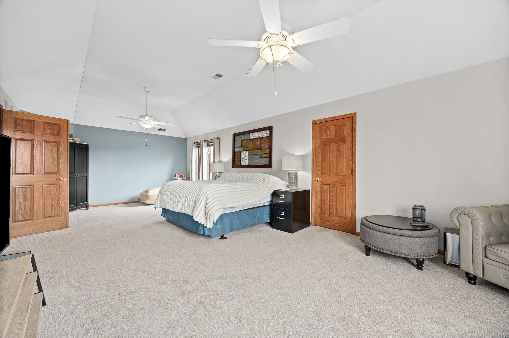 22374 Woodland Lane