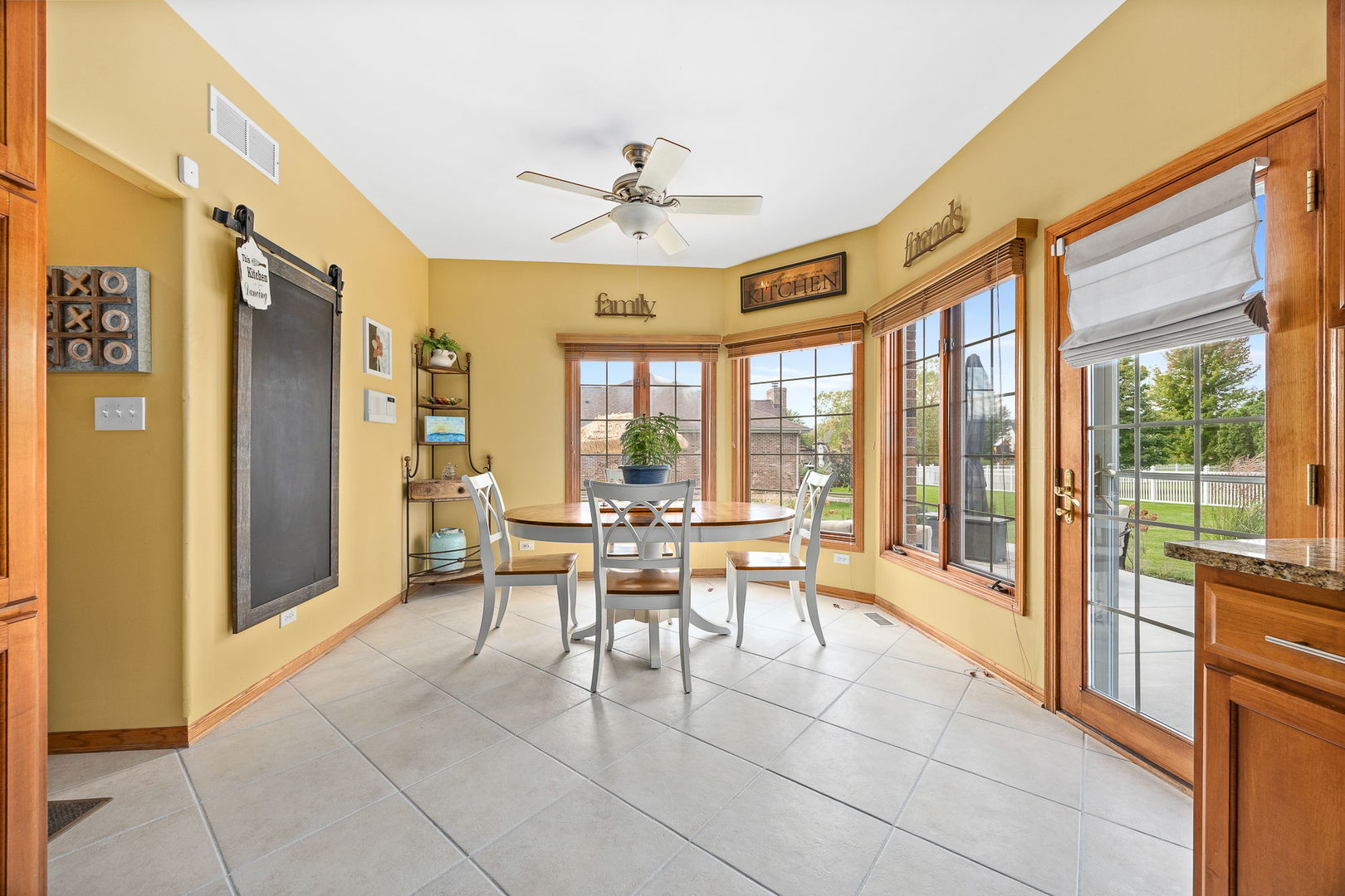 22374 Woodland Lane