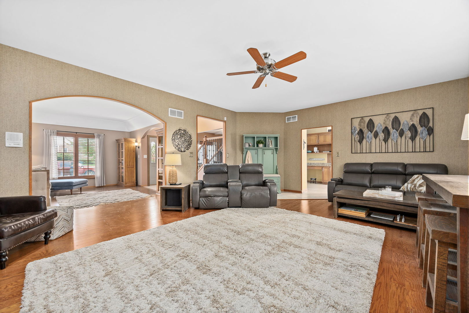 22374 Woodland Lane