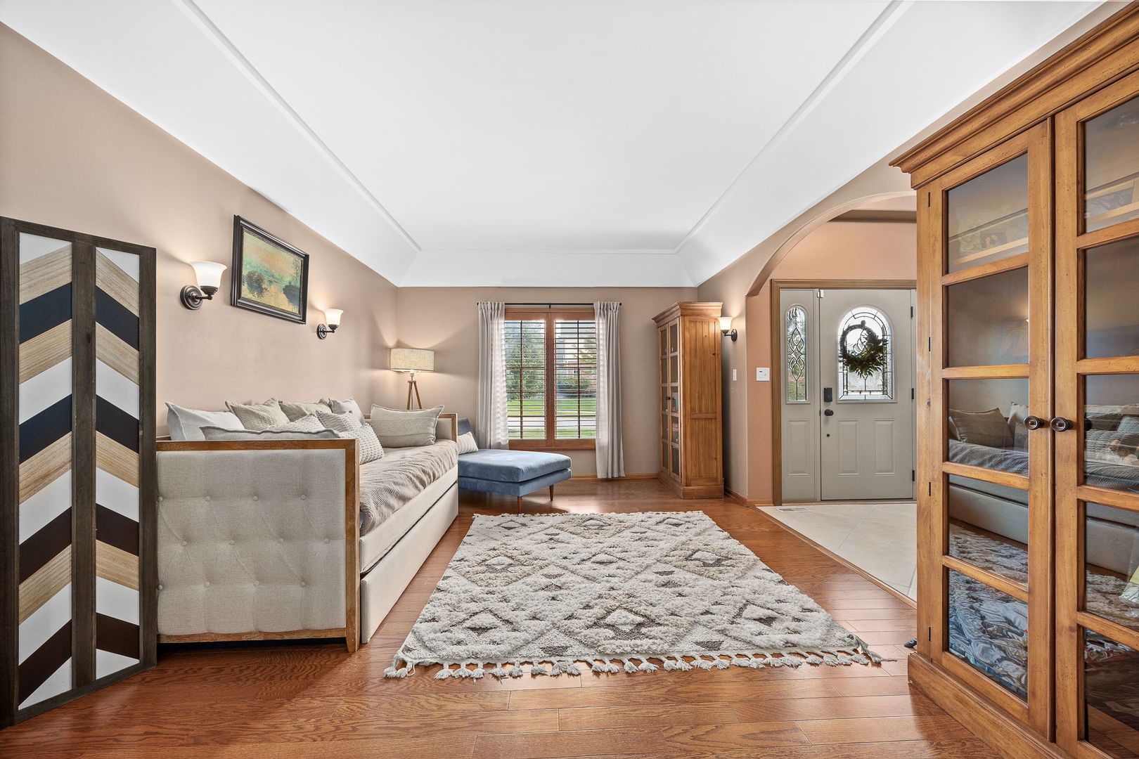 22374 Woodland Lane