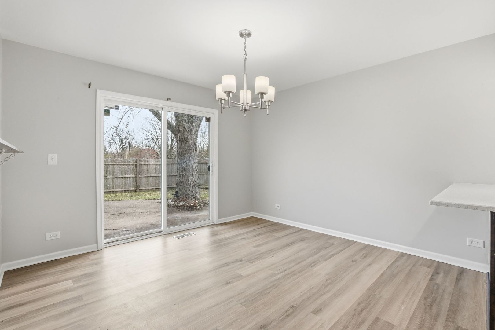 221 Davis Lane