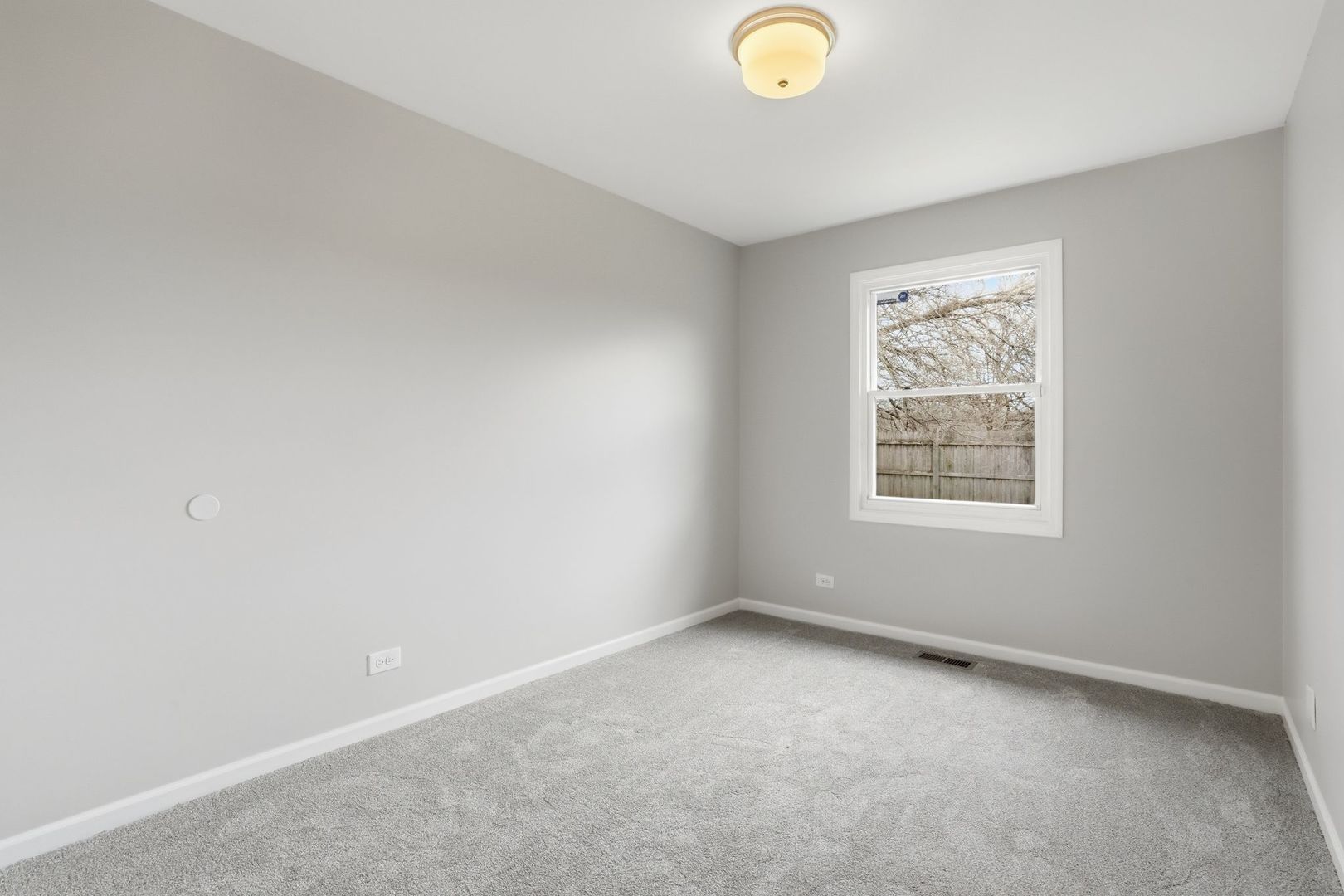 221 Davis Lane