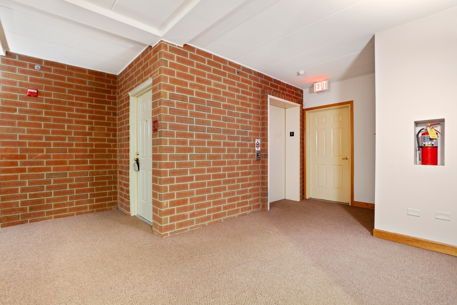 7904 Trinity Circle Unit: 2SE
