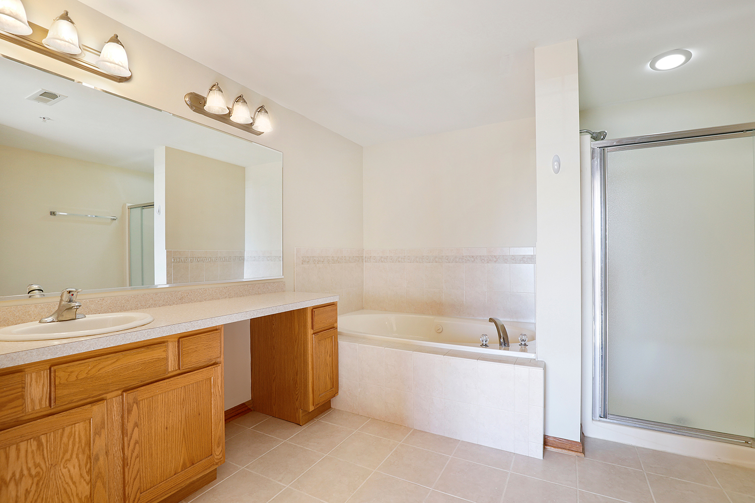 7904 Trinity Circle Unit: 2SE