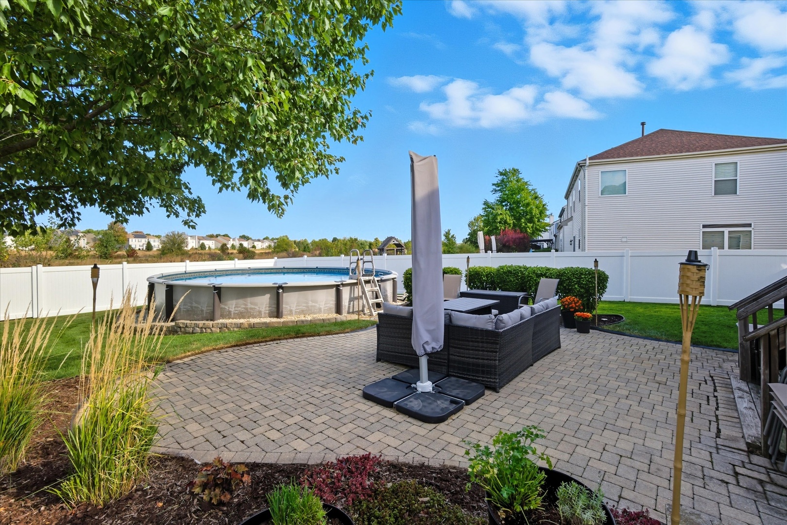 1600 Prairieview Boulevard