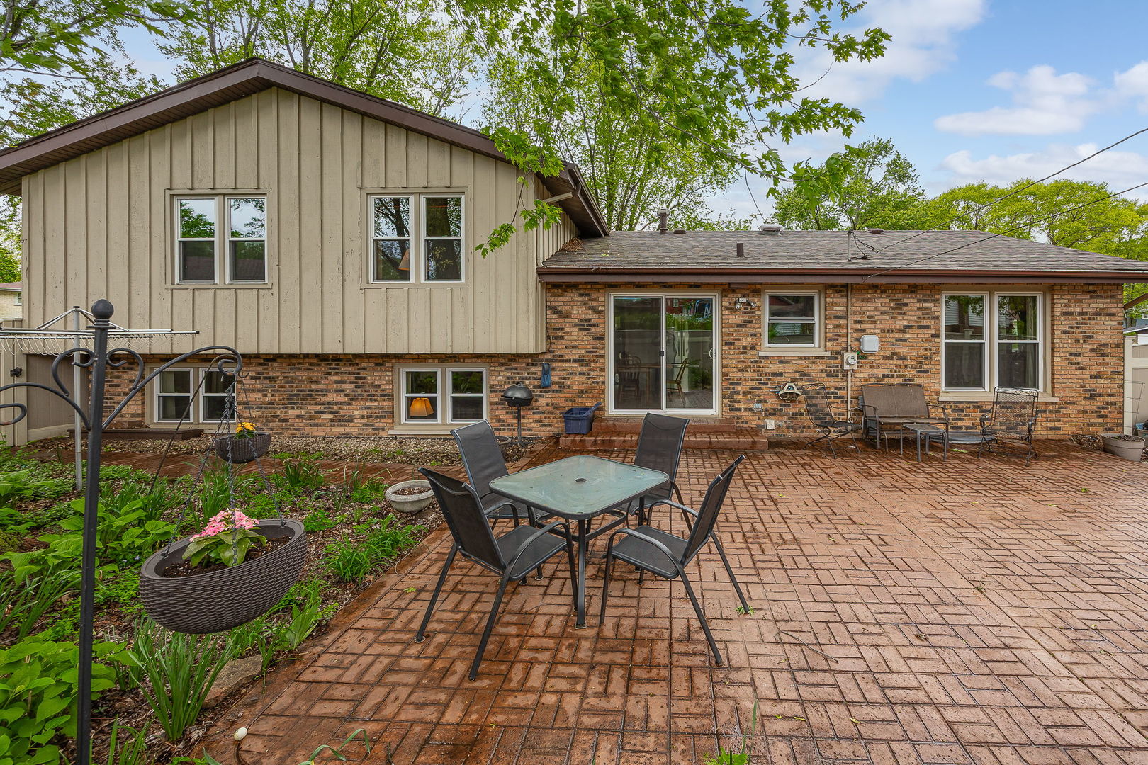 501 Hobby Avenue