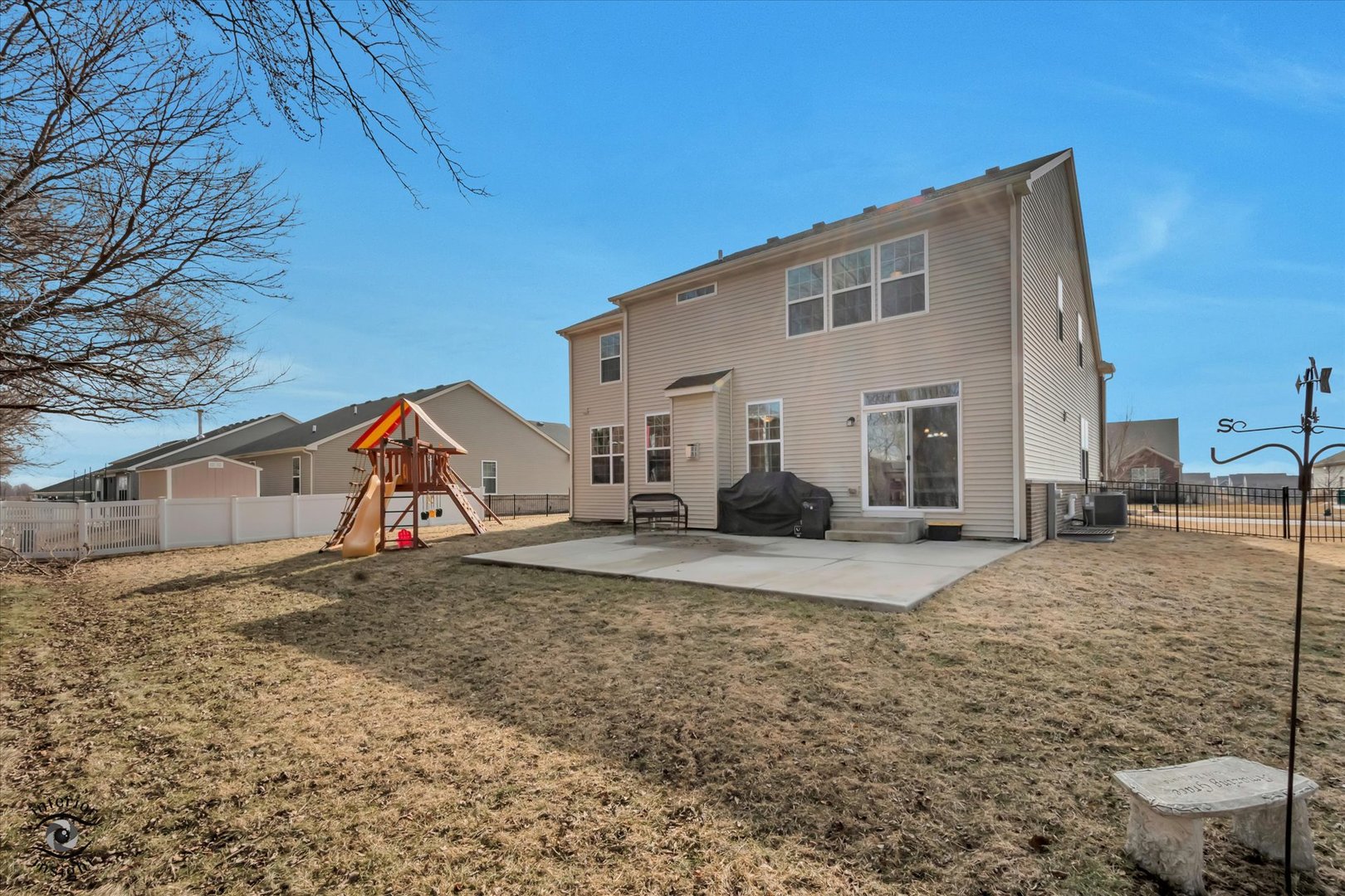 14860 W Carver Crossing