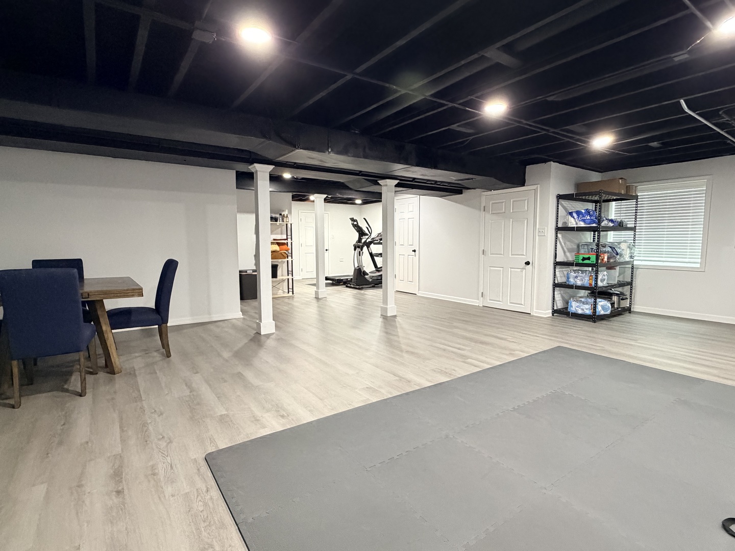 14860 W Carver Crossing