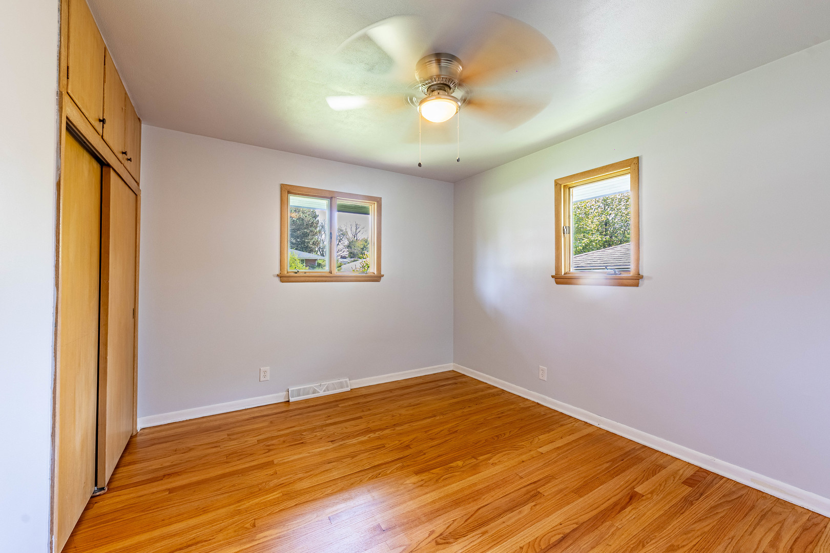 828 Tamarack Lane
