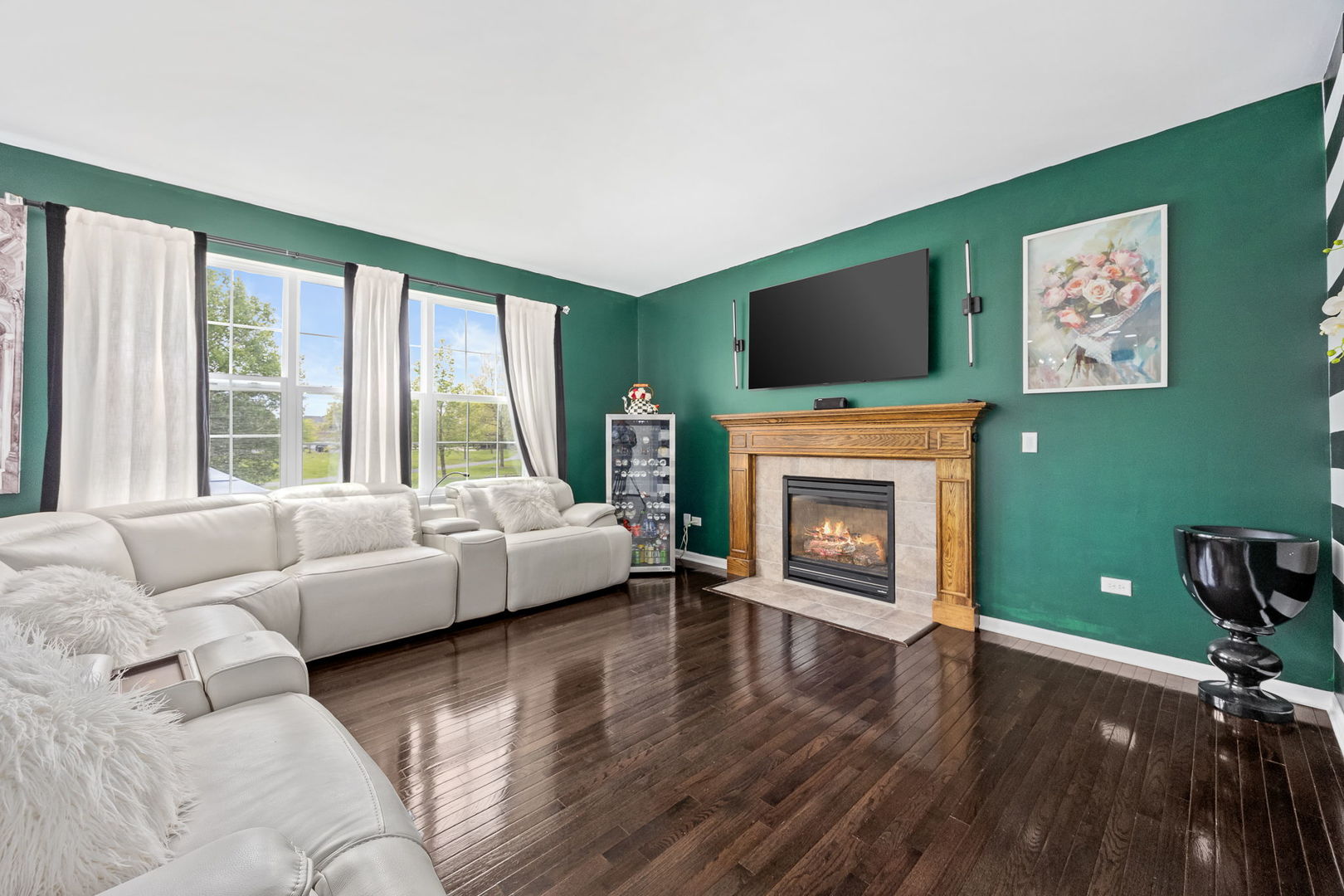 2297 Deerpath Road