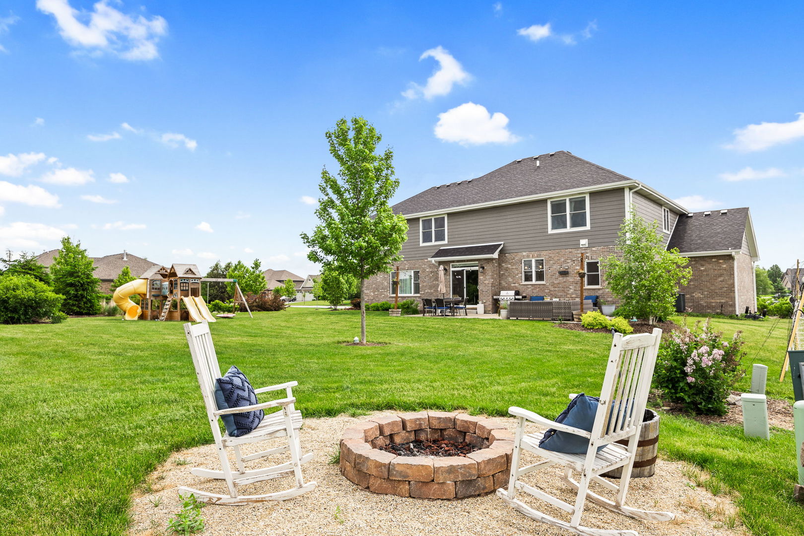 24234 S Sunset Lakes Drive