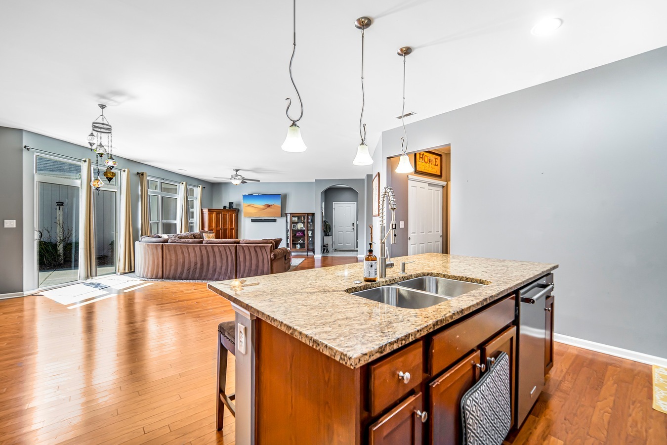 16519 S Fox Run Circle
