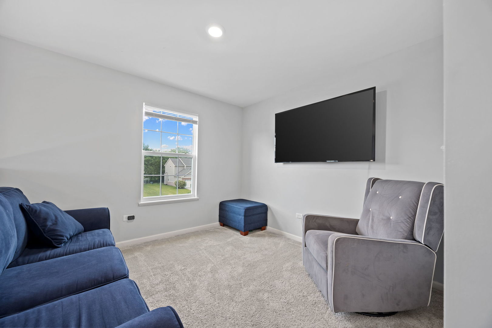 14841 W Carver Crossing