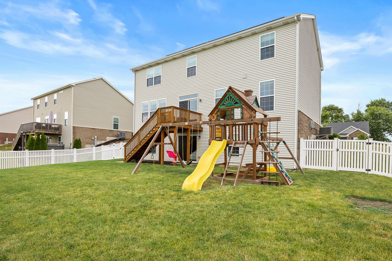 14841 W Carver Crossing