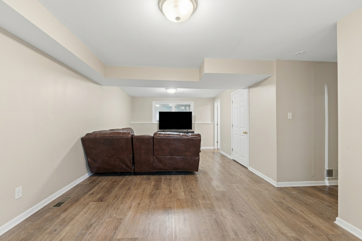 16338 65th Court