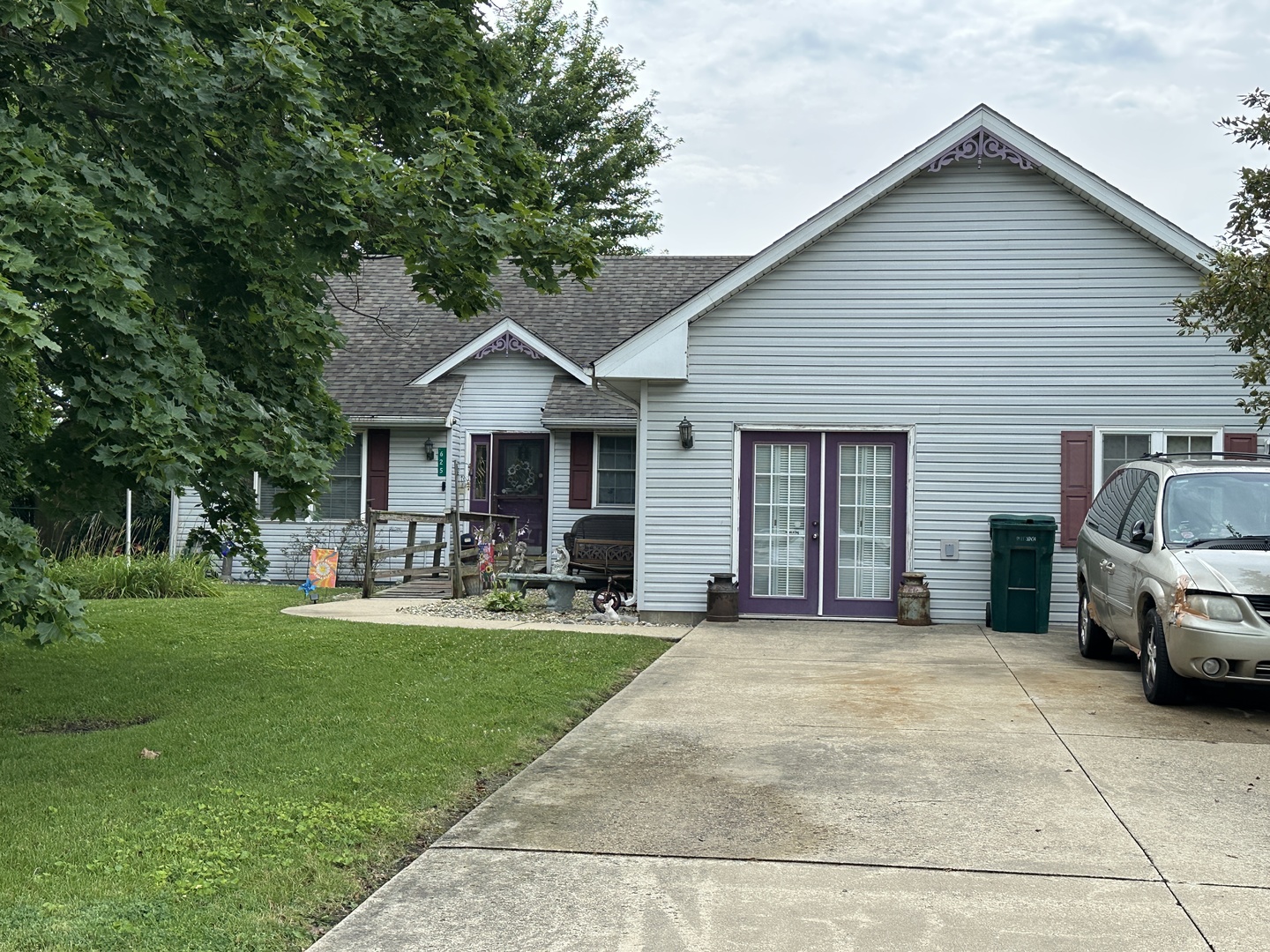 625 N Diversatech Drive